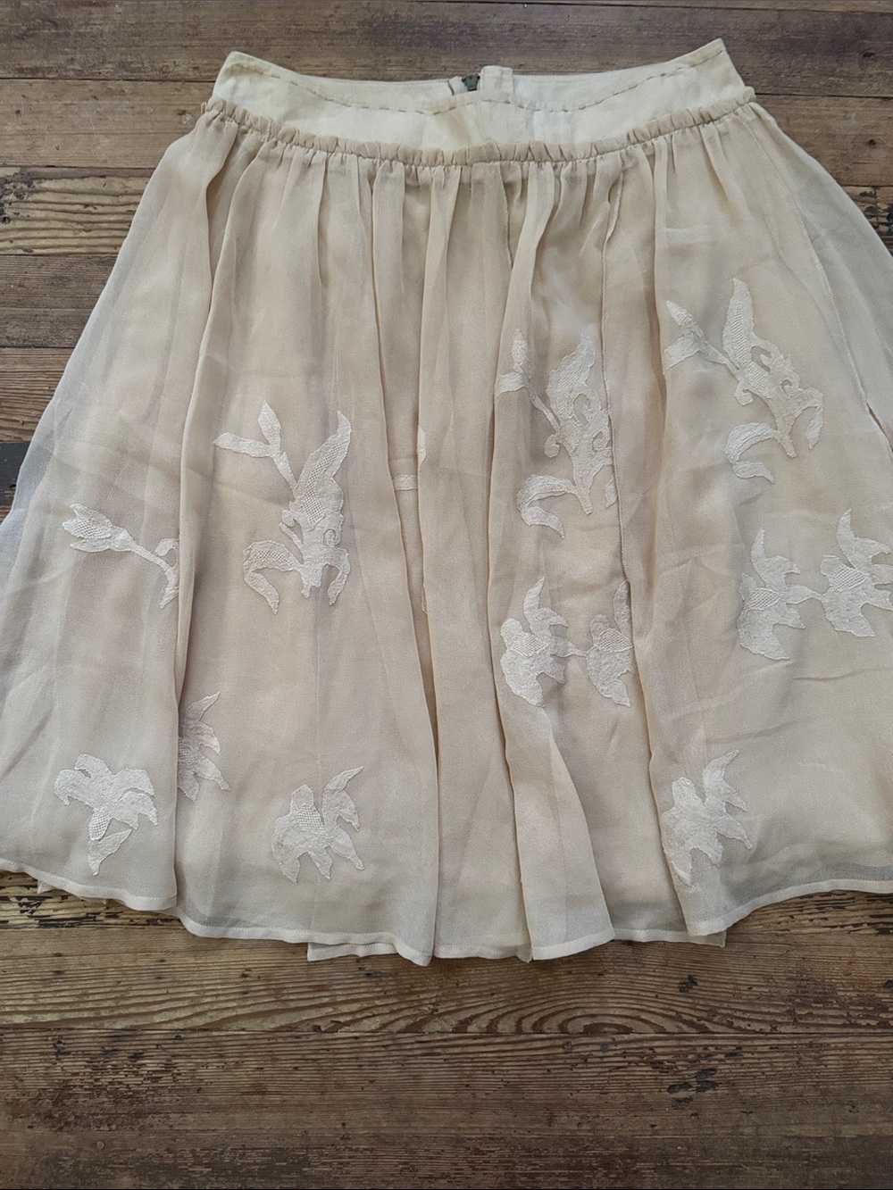 Floral Embroidery Skirt
